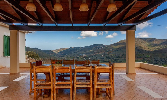 Platanias House | Augusta Deres Cretan Mountain Retreat With Amazing Views