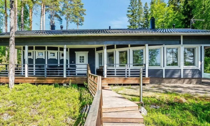 Heinavesi House | Aurinkokaari by Interhome