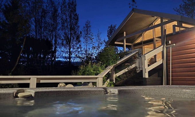 Blaskogabyggd House | Aurora Oasis on the Golden Circle