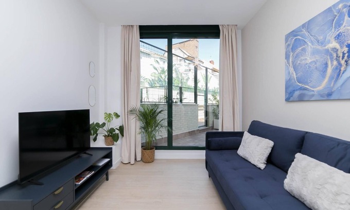 Carabanchel Apartment | Aurora Stays by Charming, Cozy apartment with patio and parking