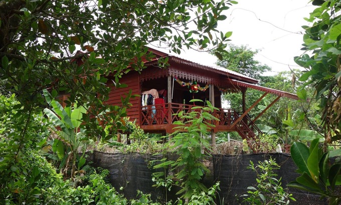 Siem Reap House | Authentic Cambodian Angkor Cottage