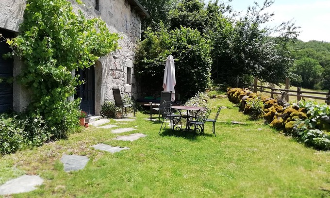 Montpeyroux House | authentic farmhouse, calm and serenity