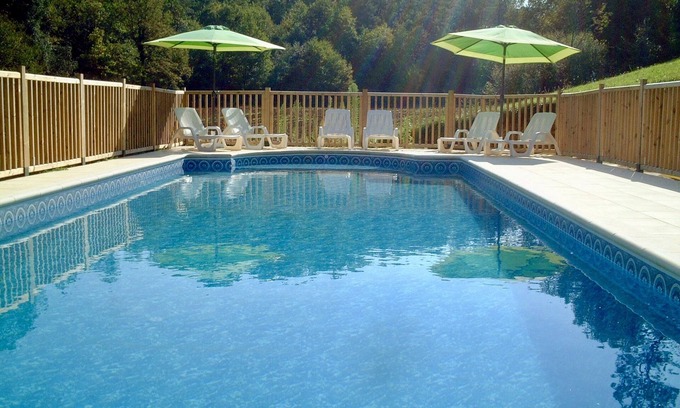 Proissans Cottage | Authentic little Périgord house with saltwater swimming pool, just outside SARLAT