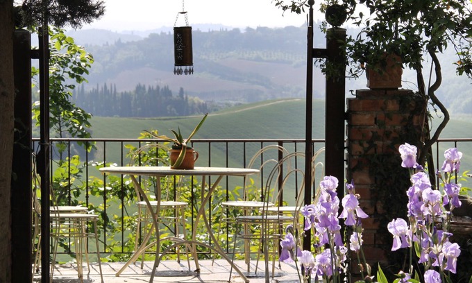 Castelfiorentino Villa | Authentic Tuscan country house, dating back to around the year 1000