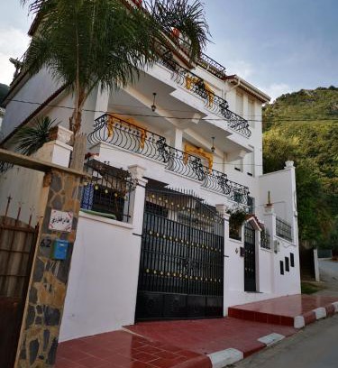 Ziama Mansouria Apartment | Authenticité Algérienne - F3 vue Panoramique sur mer, Séjournez à Jijel