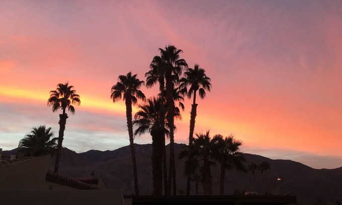 Palm Springs Condo | Availability for 2025 Beautiful 7 Lakes County Club