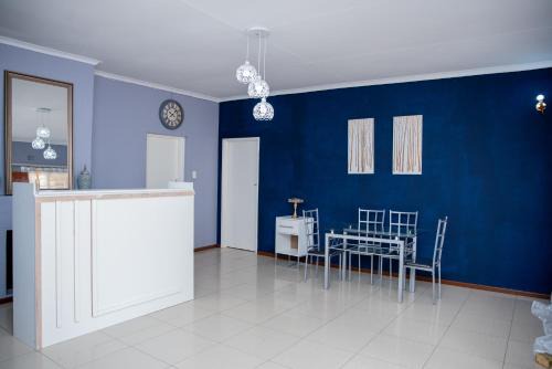 Gaborone Bed & Breakfast | Avenue Inn