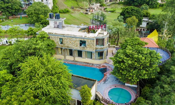 Udaipur District Hotel | Avexia Elite Resort & Spa Udaipur