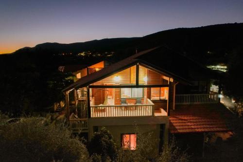 Amirim Cabin | Aviv - Bakfar in Amirim
