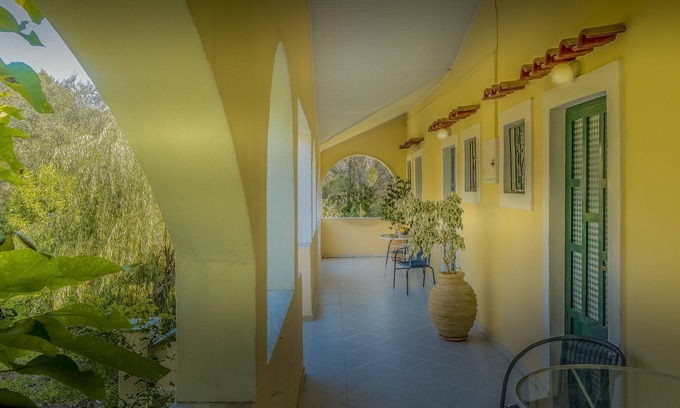 Kavos Apartment | Avonlea Garden Studio A4