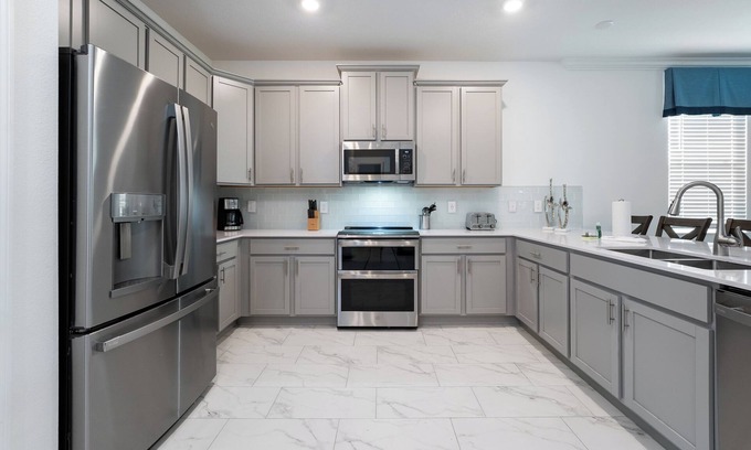 Kissimmee Villa | Awesome 8BR Villa Pool Theater Arcade