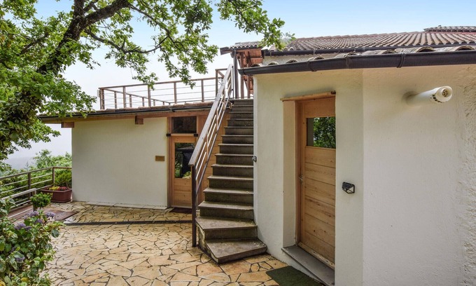 Cerchiara di Calabria House | Awesome home in Cerchiara di Calabria