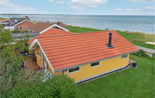 Allingabro House | Awesome Home In Allingåbro With Kitchen