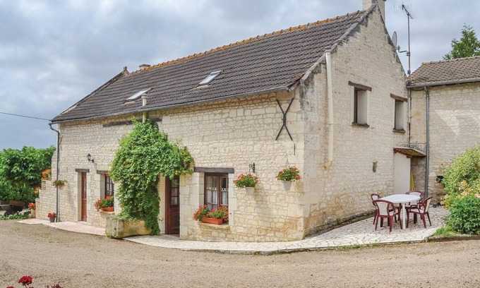 Assay House | Awesome home in Assay
