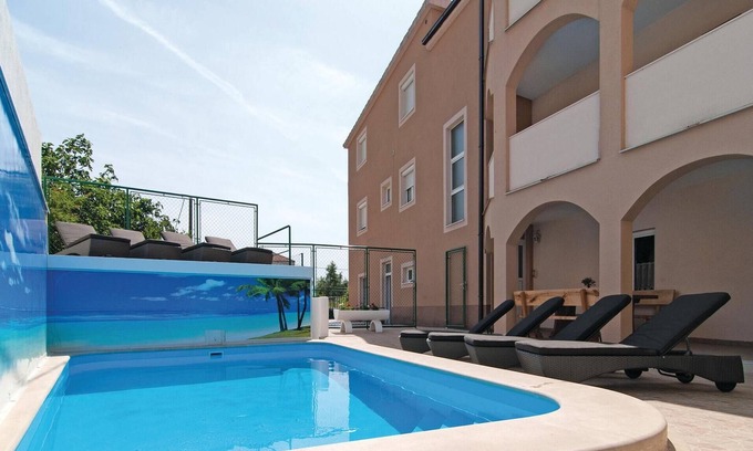 Kastel Gomilica Apartment | Awesome Home in Kastel Gomilica With Wifi and 1 Bedrooms