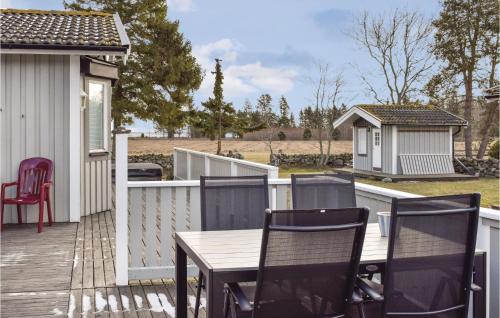 Hagaby House | Awesome Home In Löttorp With Wifi