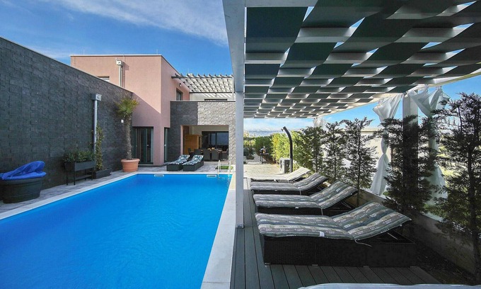 Zaton House | Awesome home in Nin with sauna