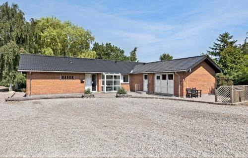 Nordborg House | Awesome Home In Nordborg With Wifi