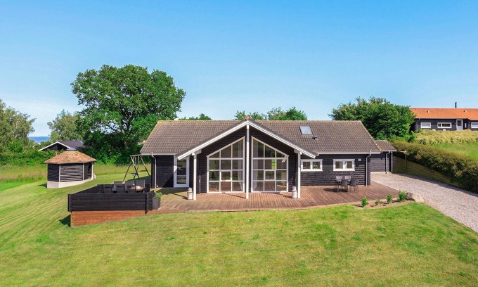 Spodsbjerg House | Awesome home in Rudkøbing with sauna