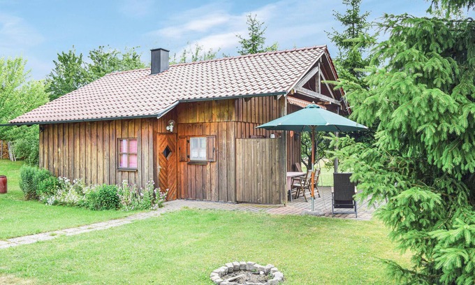 Waldmuenchen House | Awesome home in Waldmünchen with WiFi
