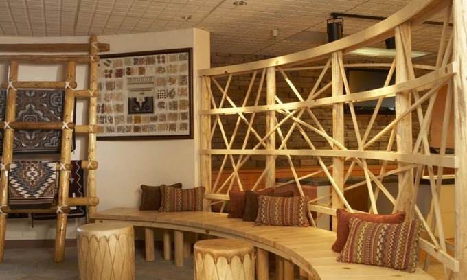 Wahweap Resort | Awesome Lake Powell Escape! Gym, Pool, Free Parking!