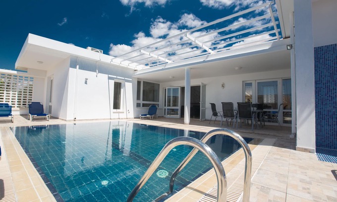 Ayia Napa Villa | Ayia Napa Holiday Villa Ch