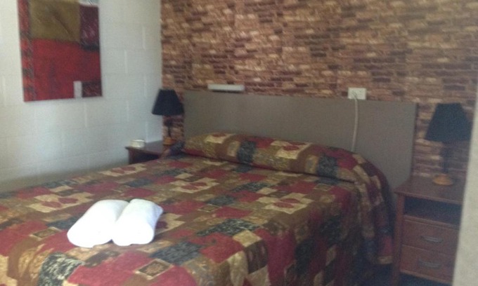 Ayr Hotel | Ayr Max Motel