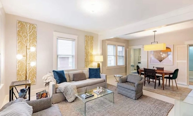 Jefferson Park Avenue Cottage | Azalea Cottage - adorable cottage within one mile of the University of Virginia