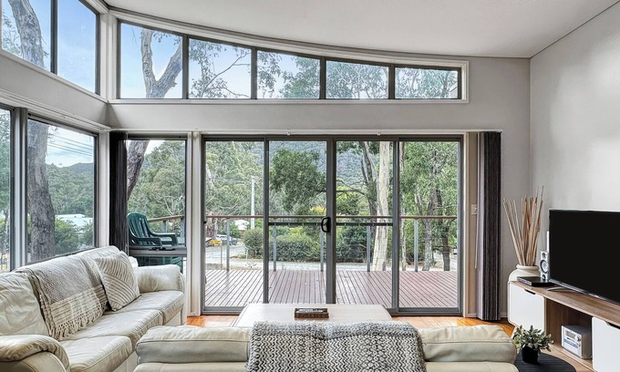 Halls Gap House | Aztec Escape