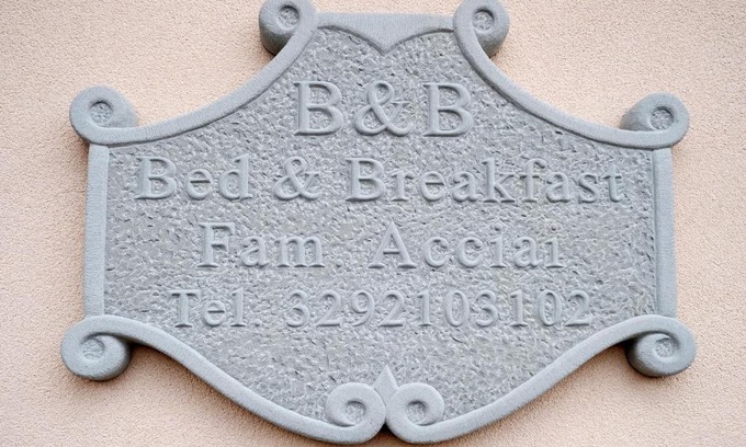 Corrubbio di Negarine Bed & Breakfast | B&B fam. ACCIAI