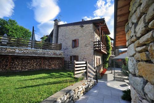 Ronzo-Chienis Bed & Breakfast | B&B Gardumo