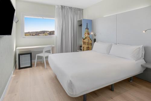 Vilatenim Hotel | B&B HOTEL Figueres