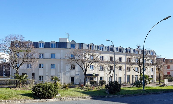 Adamville Hotel | B&B HOTEL Saint-Maur Créteil