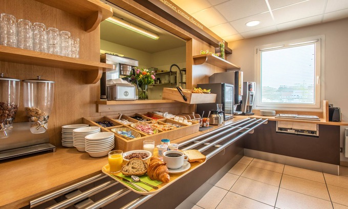 Vannes Hotel | B&B HOTEL Vannes Ouest Golfe du Morbihan