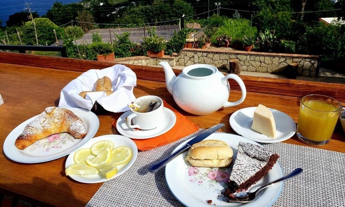 Anacapri Bed & Breakfast | B&B Il Grappolo