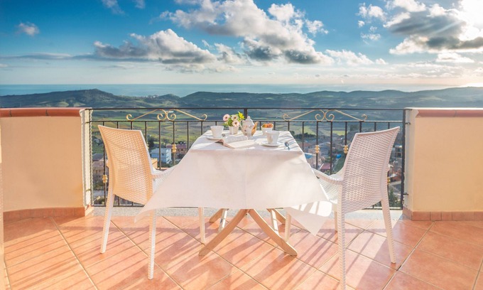 Agrigento Bed & Breakfast | B&B Montemare-Whole structure