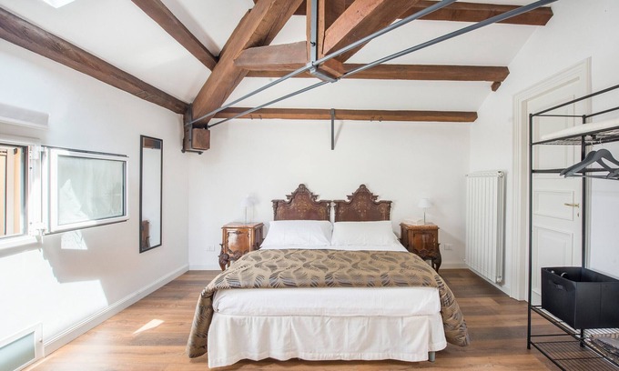 Palermo Bed & Breakfast | B&B Villa Liberty sul mare - Camera Magenta