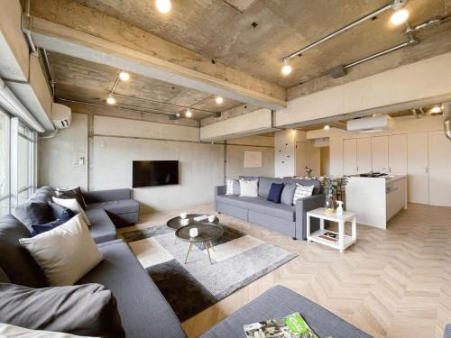 Hiroshima City Centre Apartment | b hotel Dai3Himawari - Up to 10p 1 min Peace Park, Wonderful huge house
