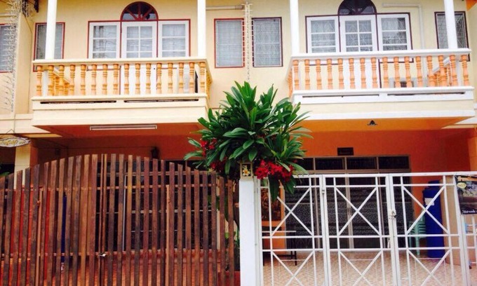 Hat Chao Samran House | Baan Khun Nong