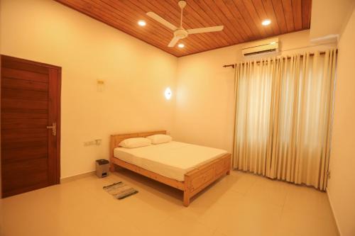 Rumassala House | Backpacker's Oasis Unawatuna