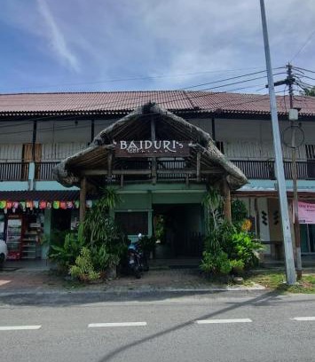 Temoyong House | Baiduri's Place