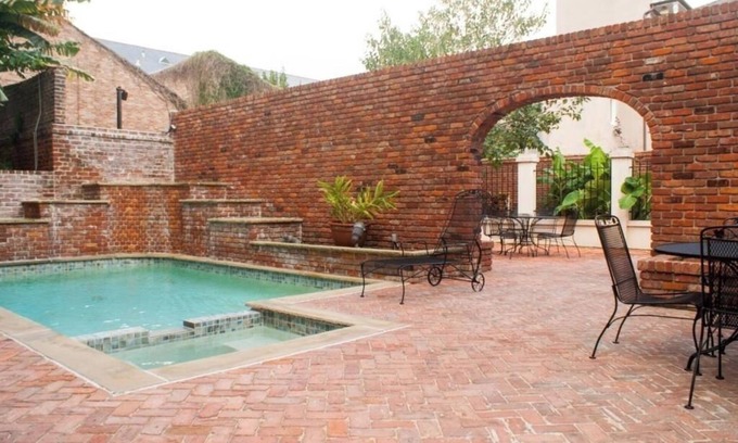 French Quarter Hotel | Balcony Suite in Historic French Quarter Hotel – Central & Charming