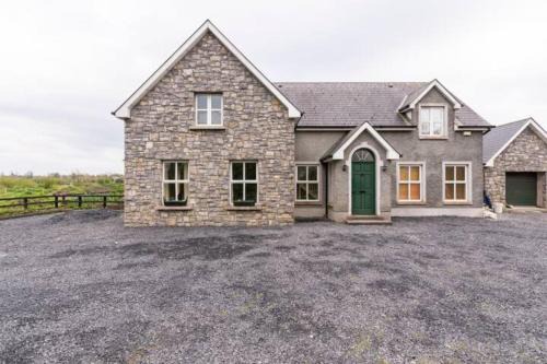 Ballinasloe House | Ballinasloe Guest House in the Heart of the Country