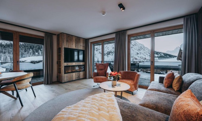 Zug Apartment | Balma Restaurant Suites