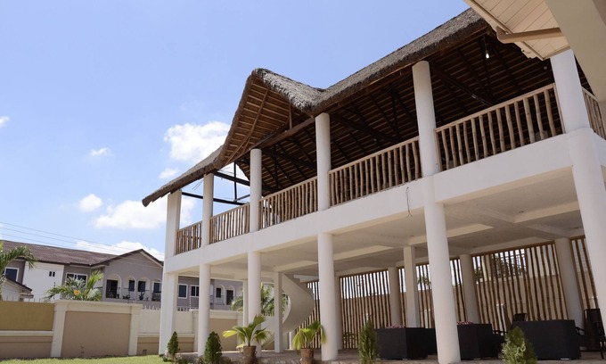 Teshie Bed & Breakfast | Bamboo House