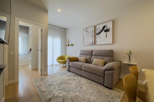 Collblanc y La Torrassa Apartment | Barcelona Amelie Apartment