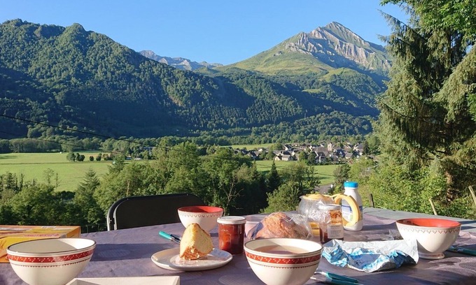 Arrens-Marsous House | Barn with fabulous view of the Azun Valley - Sleeps 6