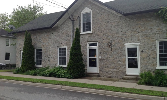 Prince Edward House | Barouche The Second of the Stone Carriage House