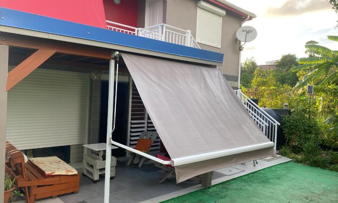 Morne-A-l'Eau Apartment | Bas de villa ensoleillé ventilé