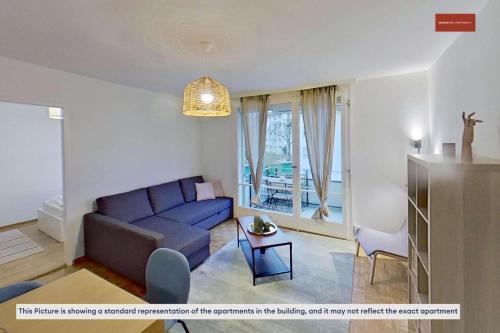 Seebach Apartment | Basic 1BR in Seebach, Tram-Connected